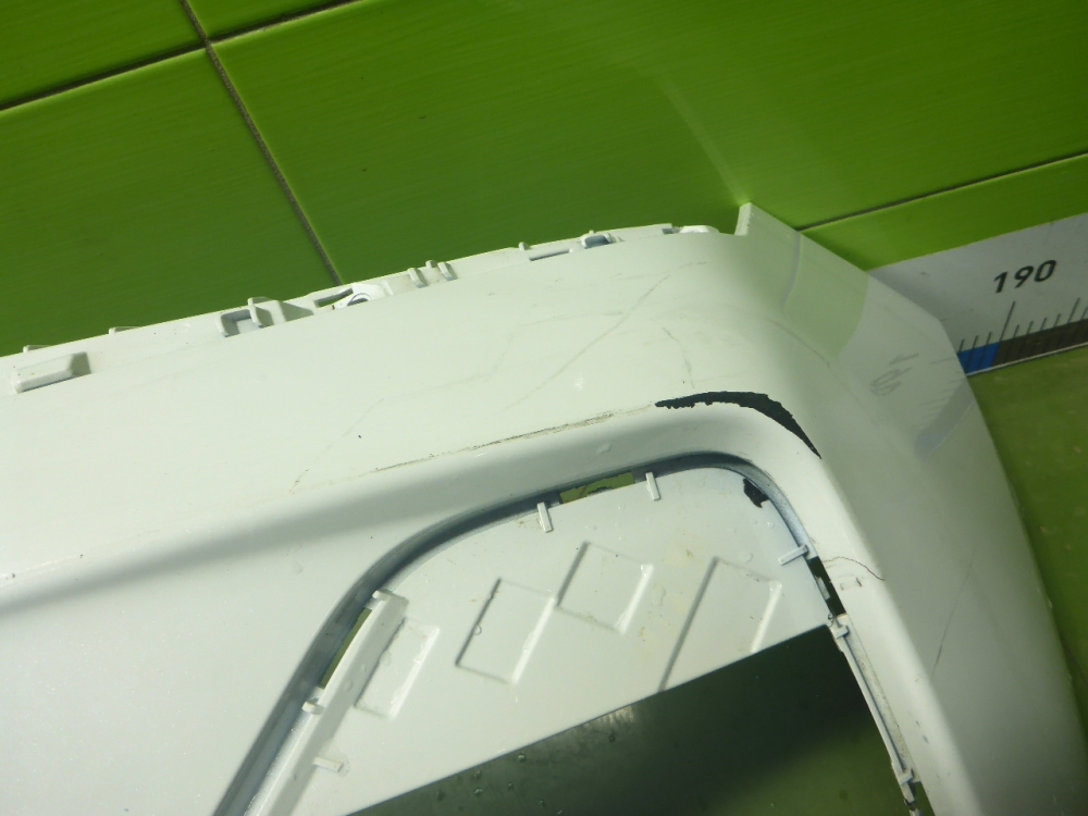 Бампер передний