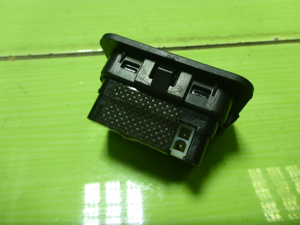 Плафон салонный