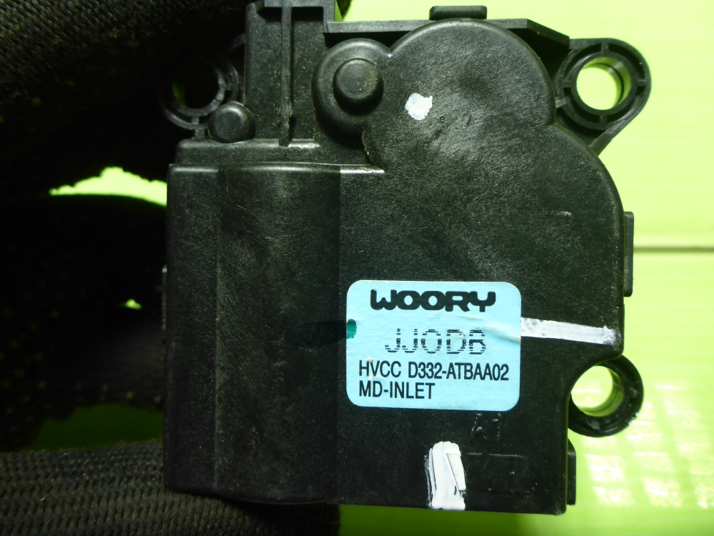 Моторчик заслонки печки