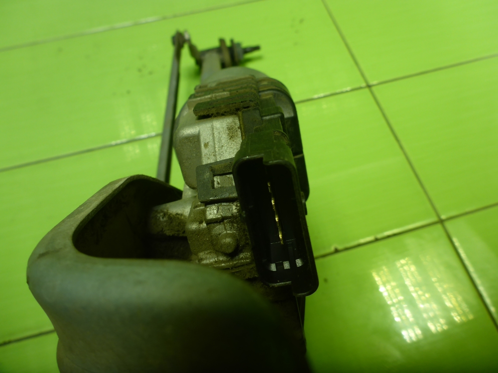 Трапеция стеклоочистителей