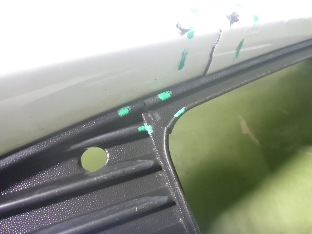 Бампер передний