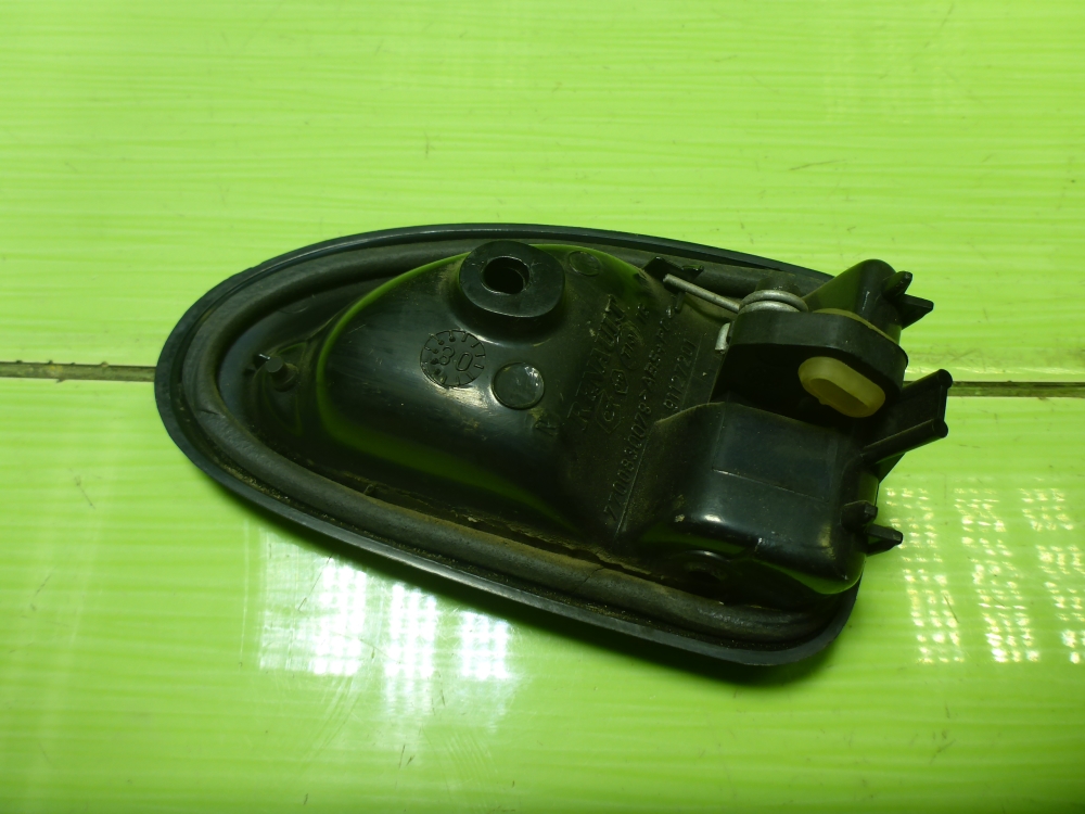 Ручка двери задней внутренняя левая