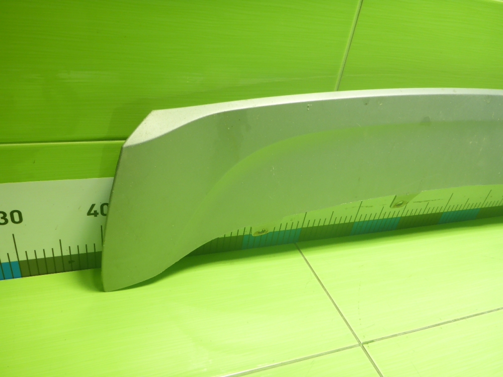 Накладка переднего бампера