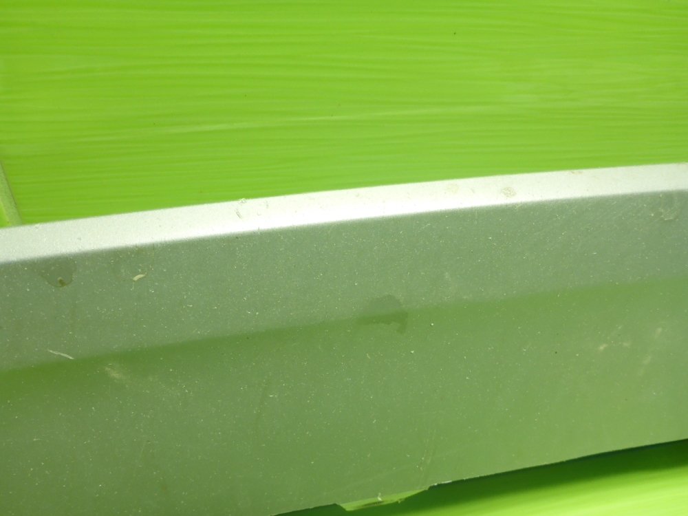 Накладка переднего бампера