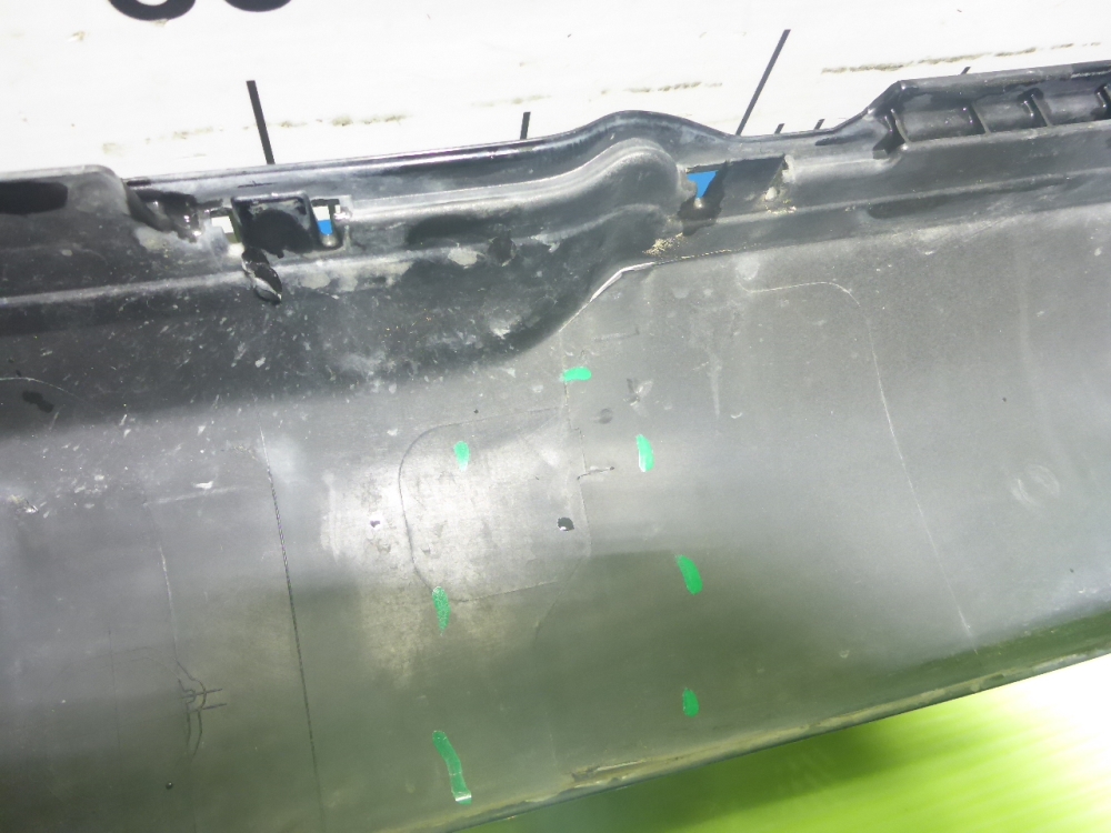 Накладка переднего бампера центральная