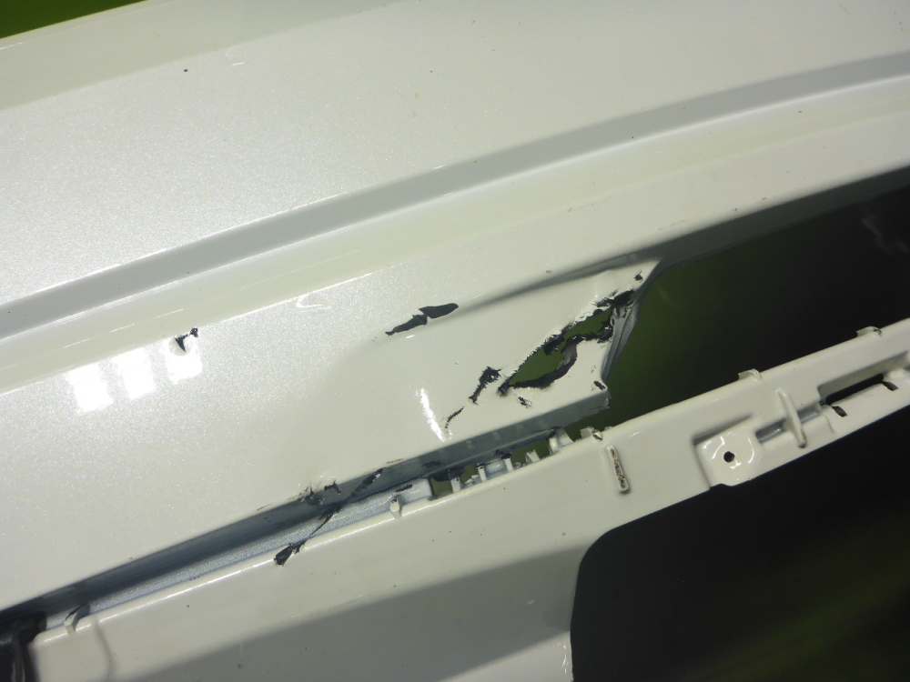 Бампер задний