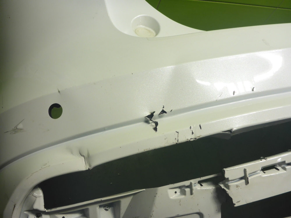 Бампер задний