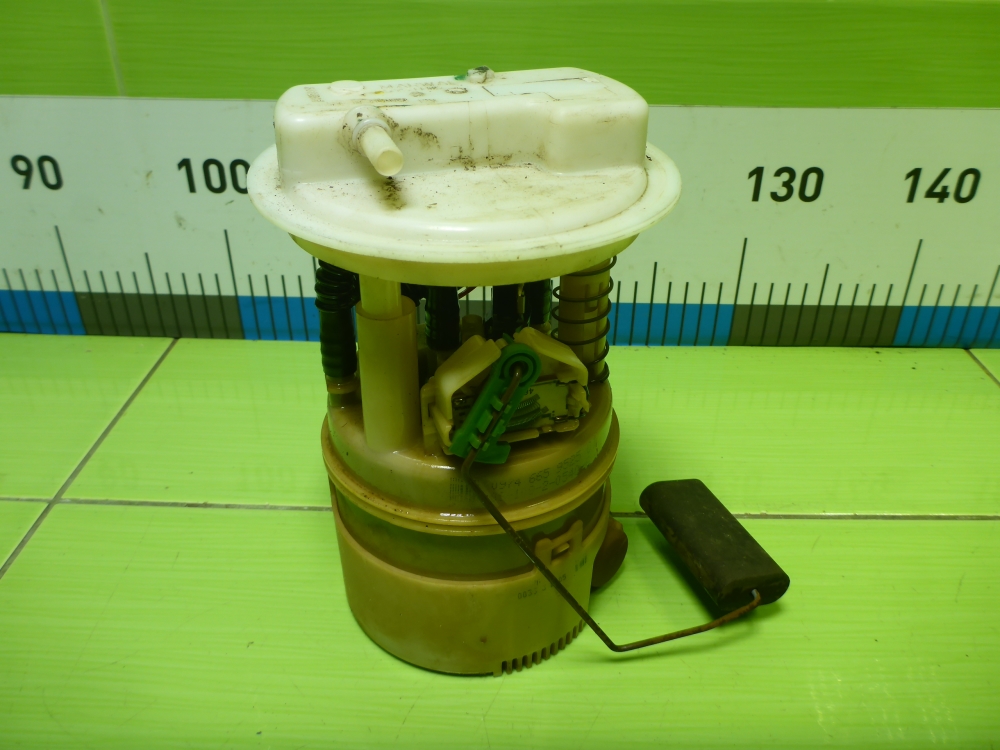 Насос топливный электрический