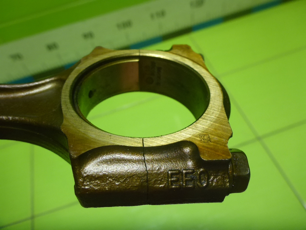 Поршень с шатуном