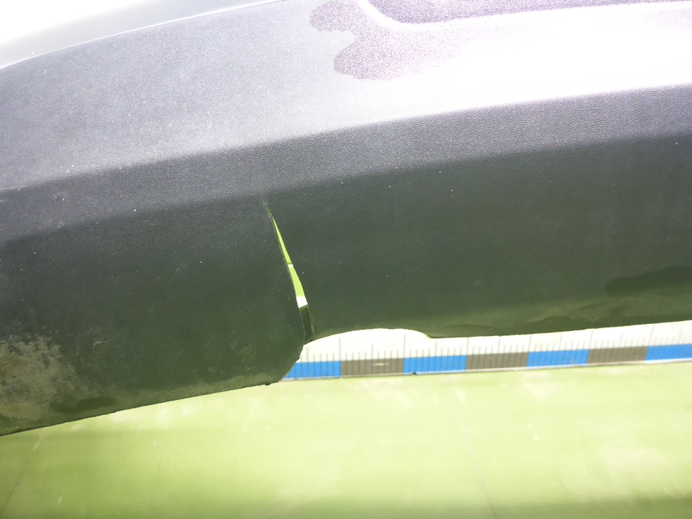 Бампер задний