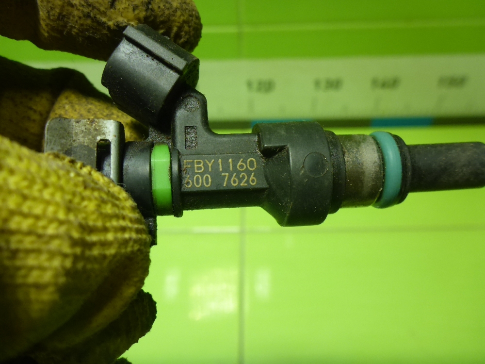 Форсунка инжекторная электрическая