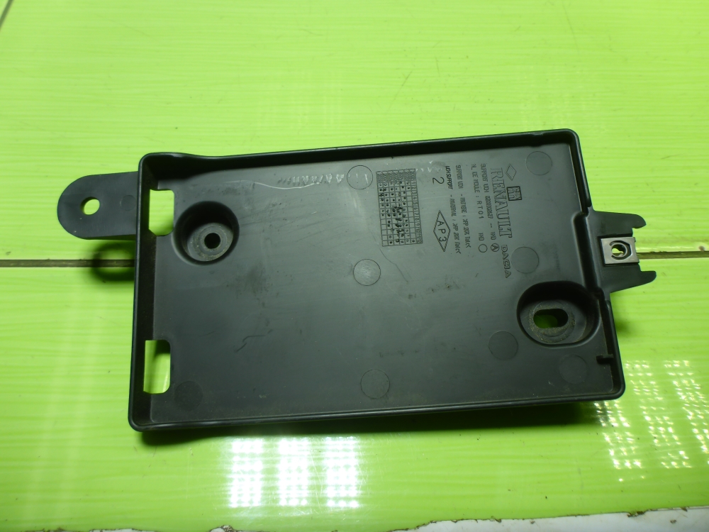 Кронштейн (сопут. товар)