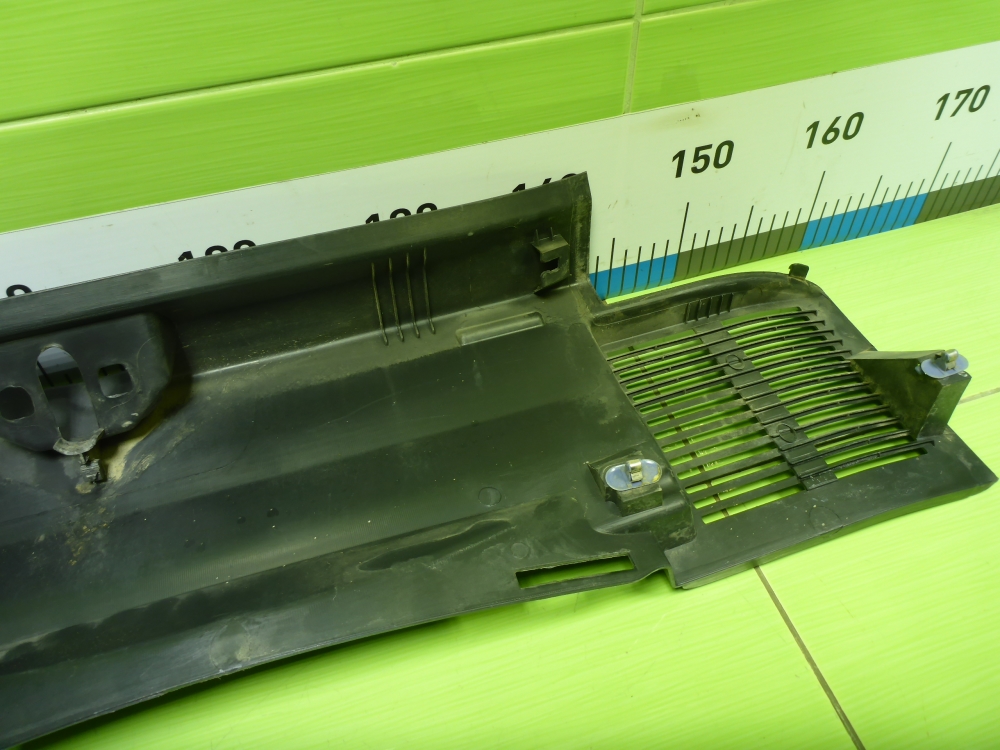 Обшивка багажника