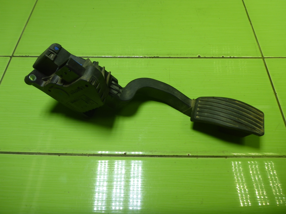 Педаль электронная