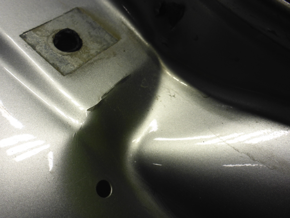 Дверь задняя левая