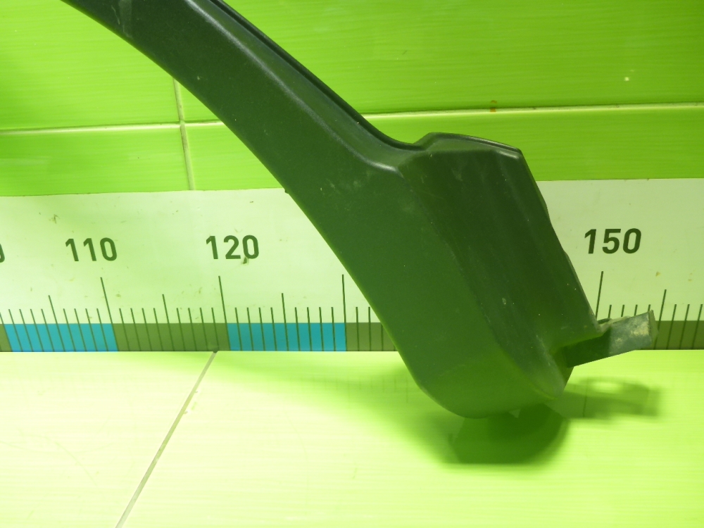 Накладка заднего крыла правого