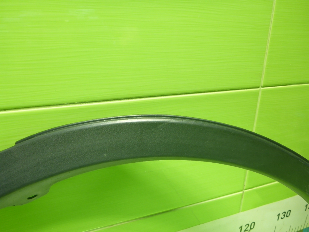 Накладка заднего крыла правого