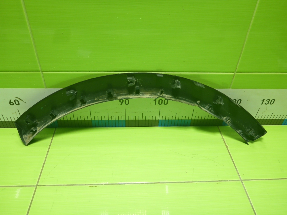 Накладка заднего крыла правого