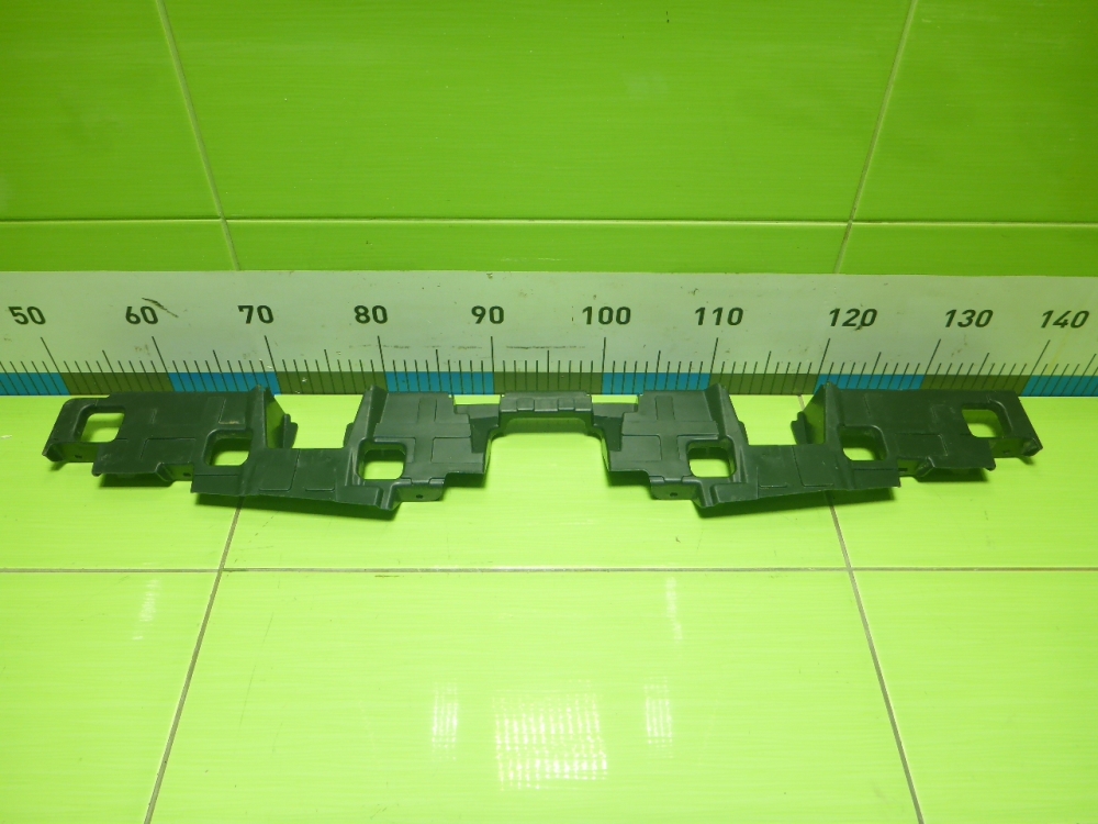 Кронштейн решетки радиатора