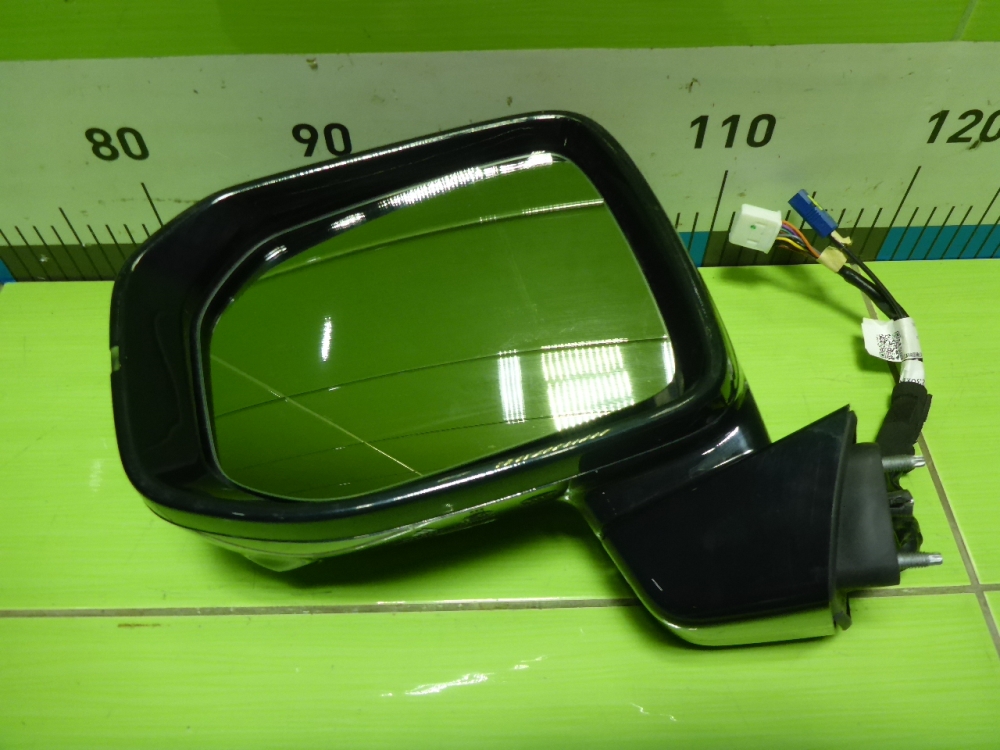 Зеркало левое электрическое