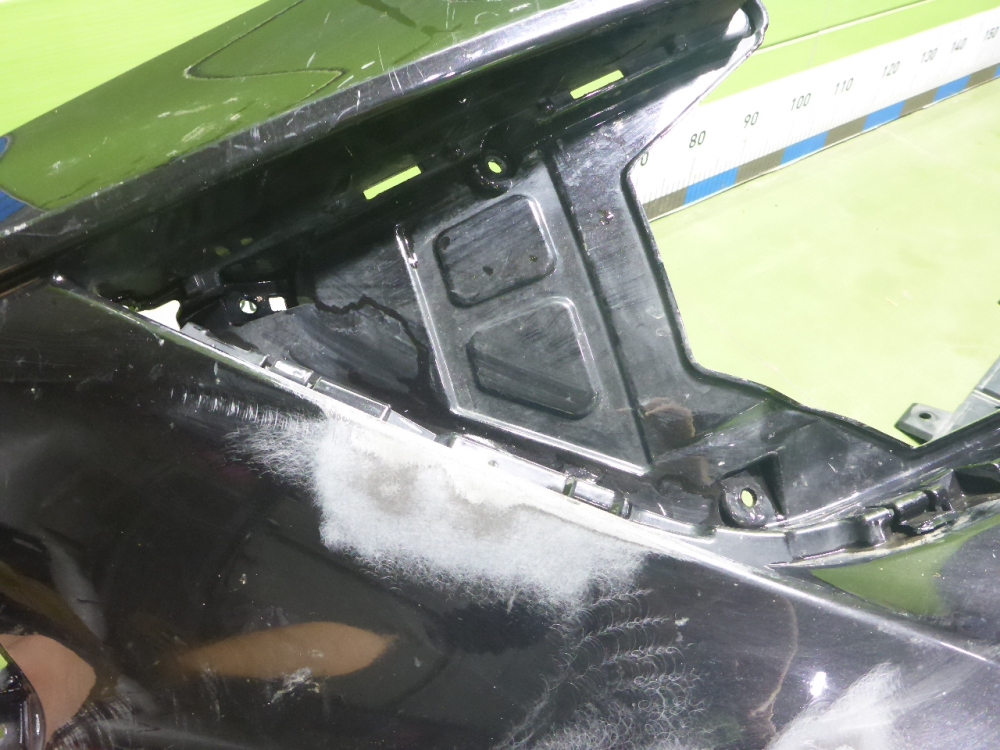 Бампер передний