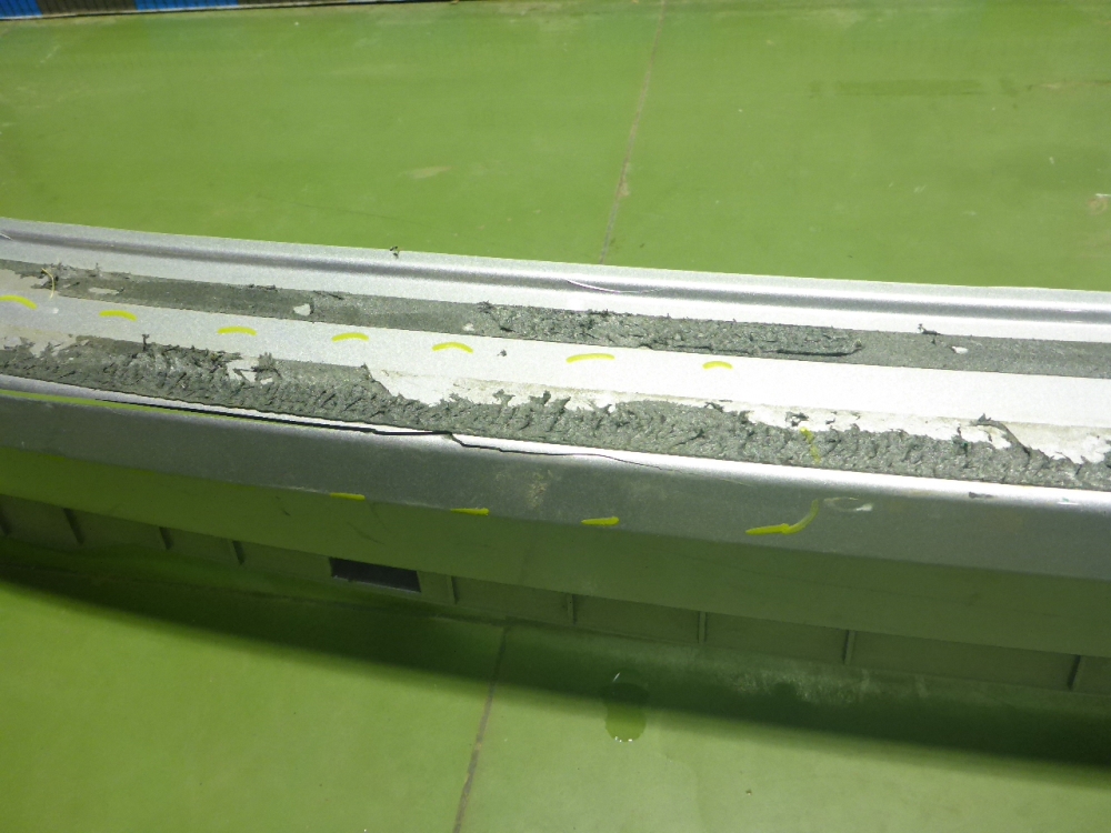 Бампер задний