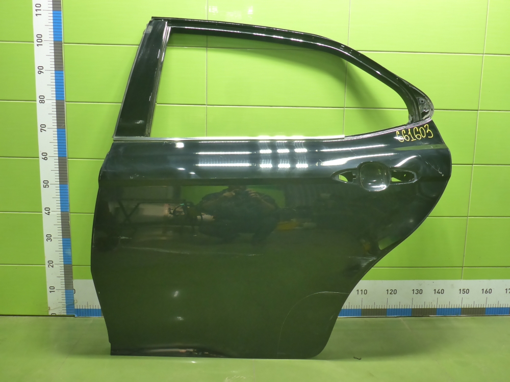 Дверь задняя левая