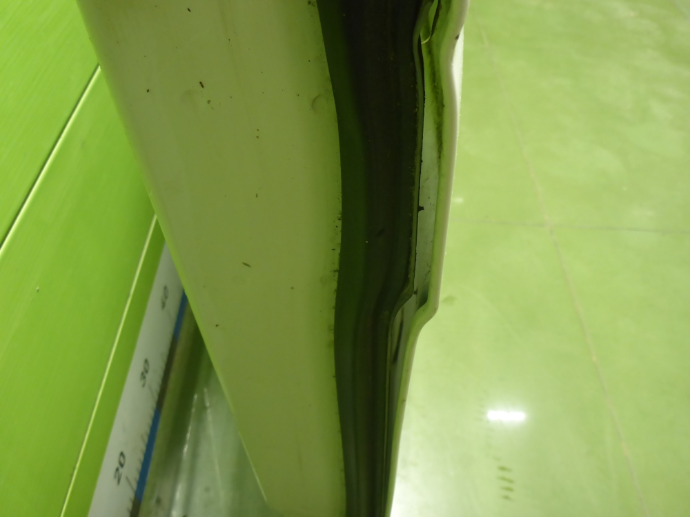 Дверь передняя левая