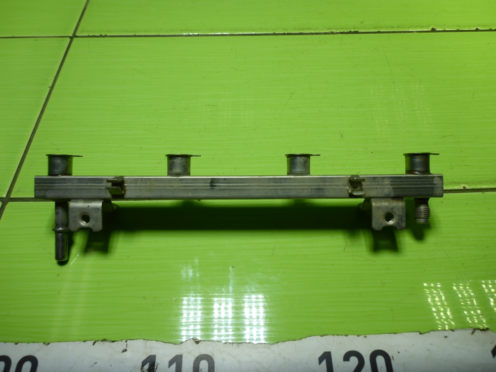 Рейка топливная (рампа)