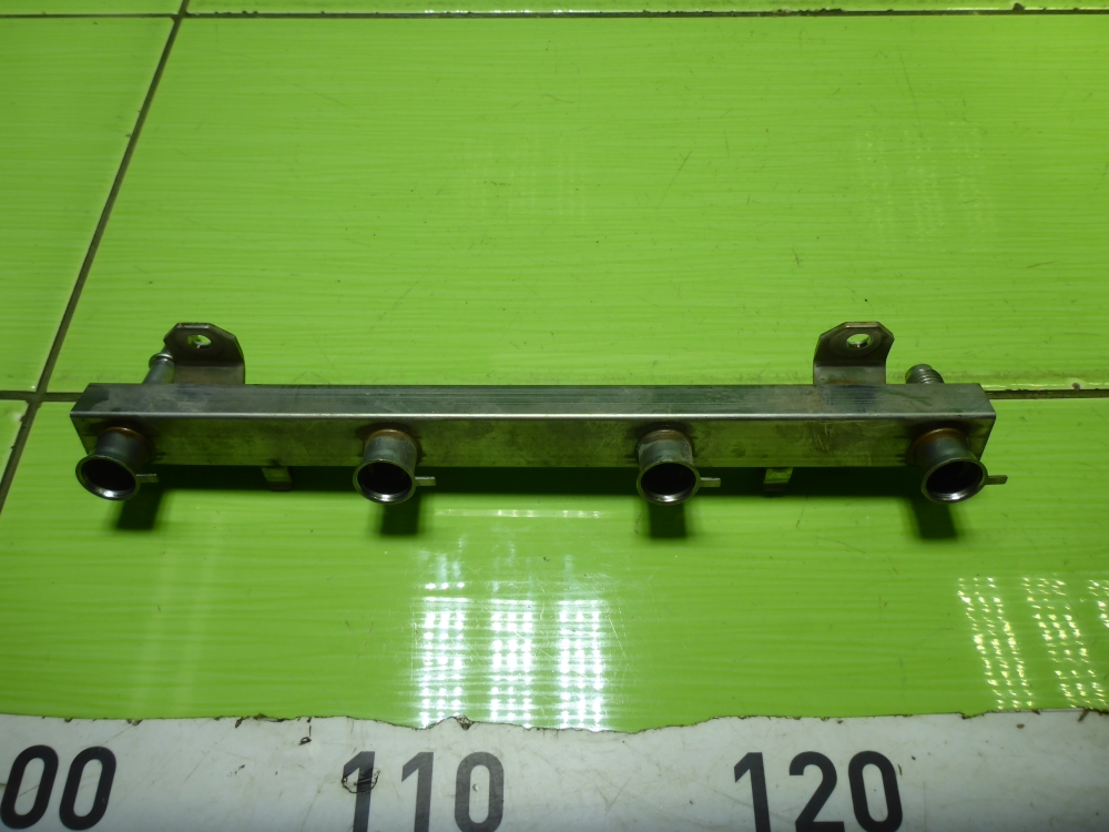 Рейка топливная (рампа)