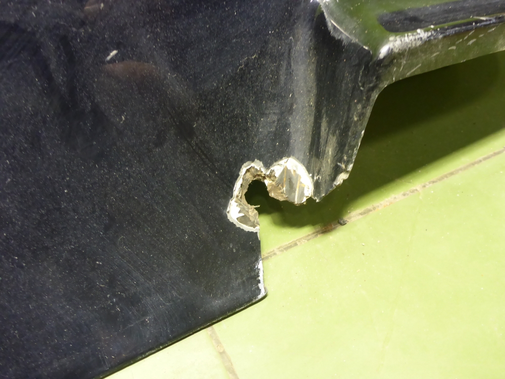 Решетка в капот