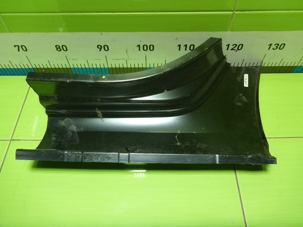 Порог правый