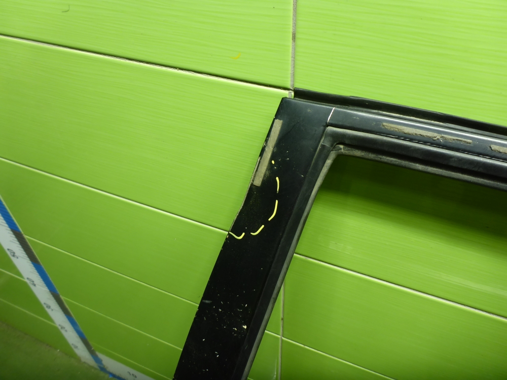 Дверь задняя левая