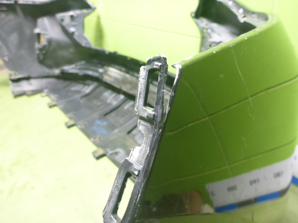 Бампер передний