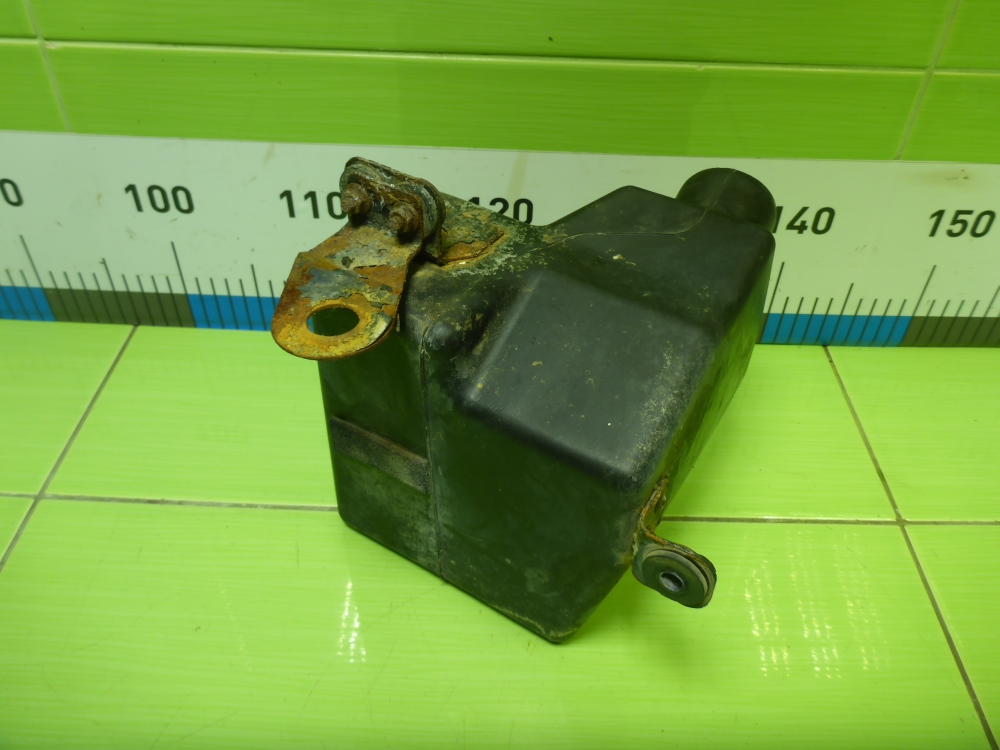 Резонатор воздушного фильтра