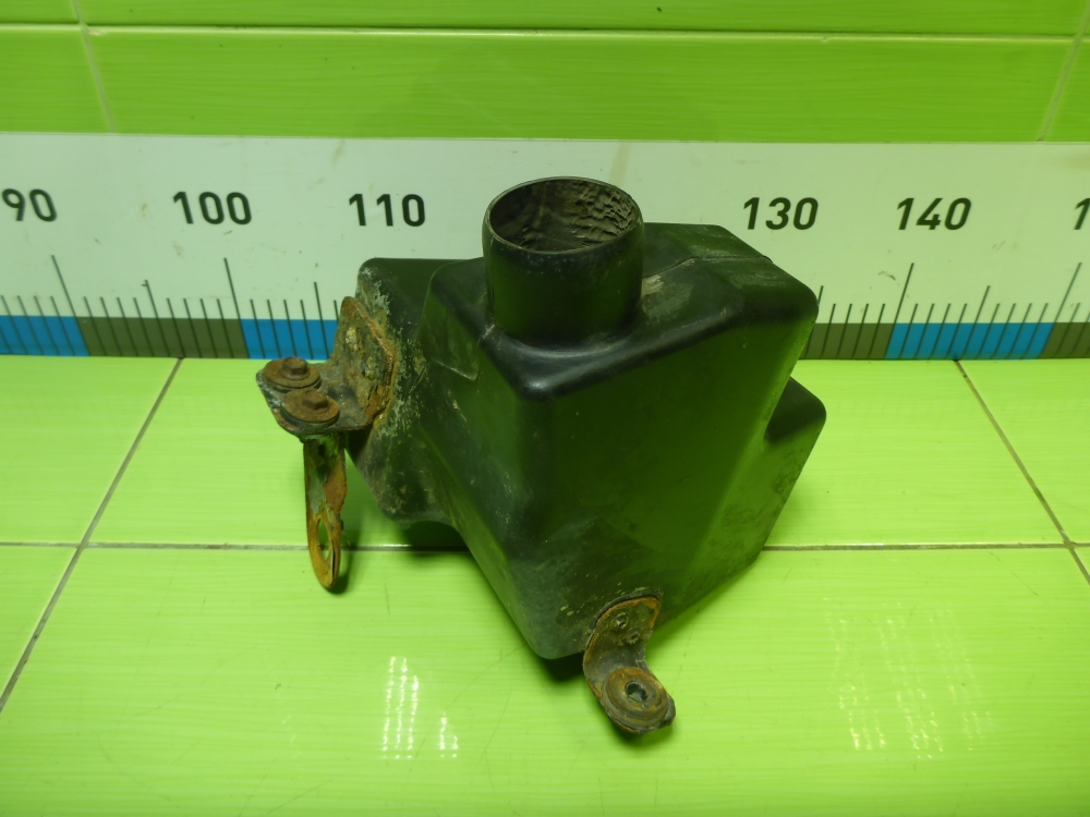 Резонатор воздушного фильтра