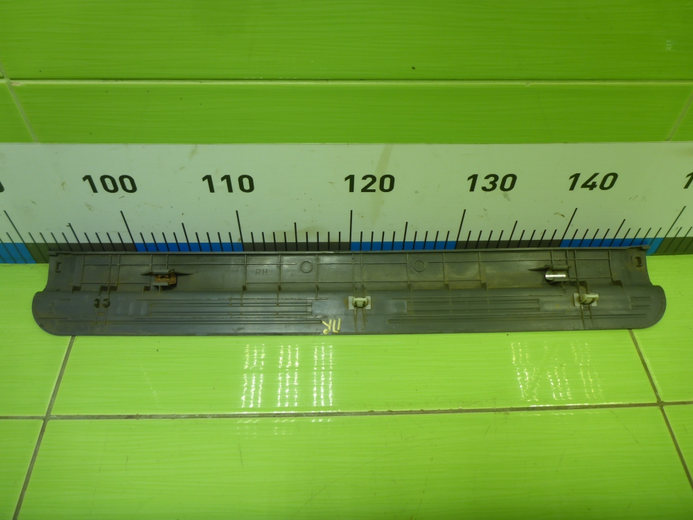 Накладка порога (внутренняя)