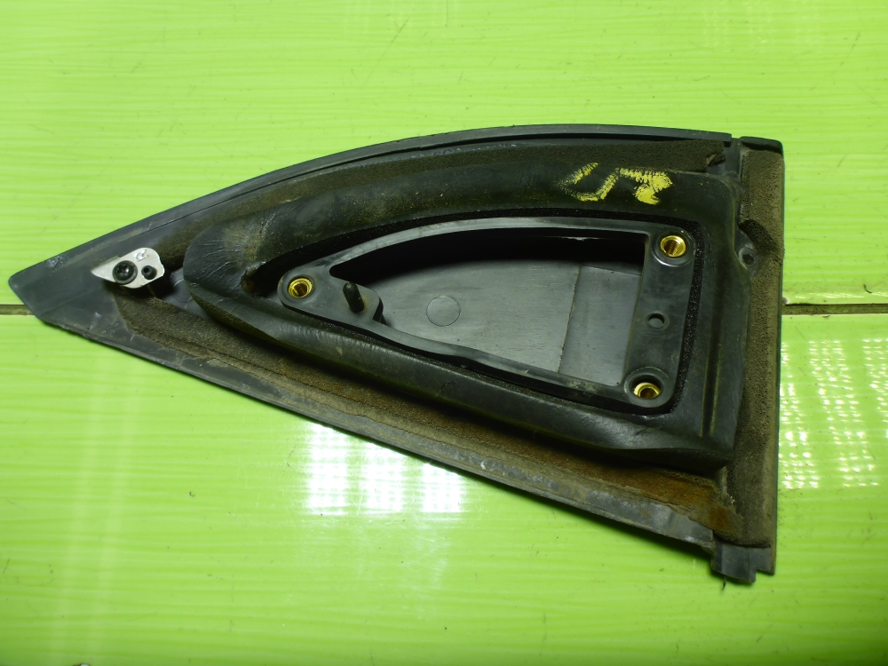 Накладка двери задней правой