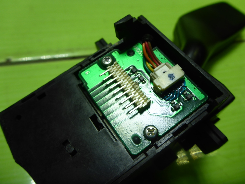 Переключатель поворотов подрулевой