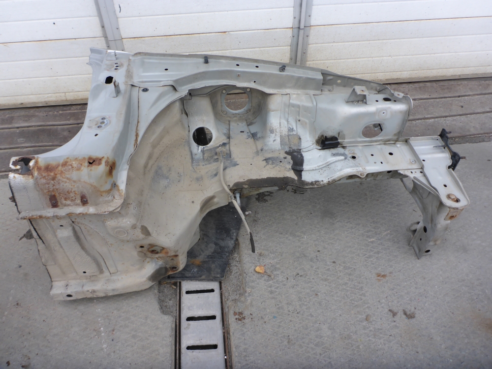 Лонжерон передний правый