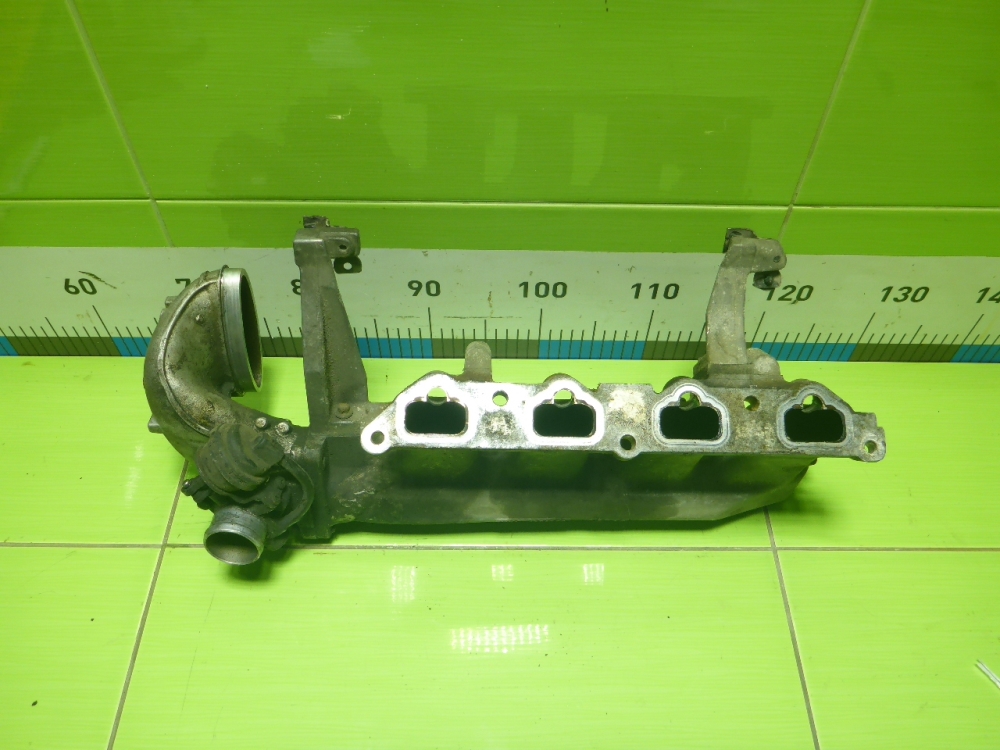 Коллектор впускной