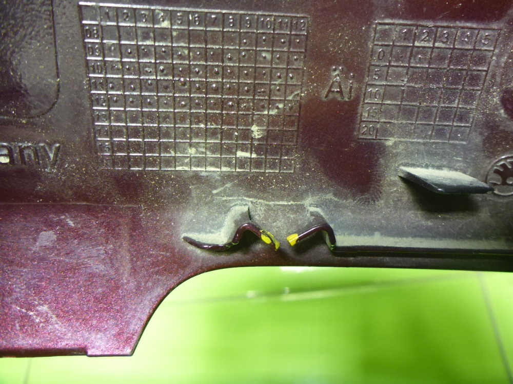 Корпус зеркала правого