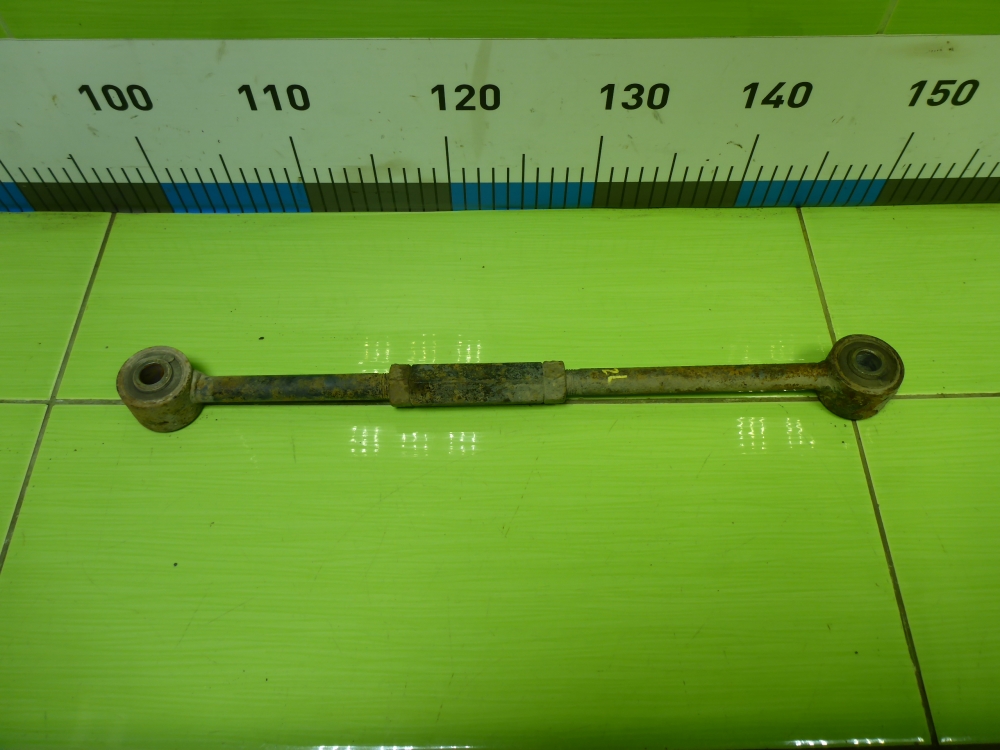 Тяга задняя нижняя