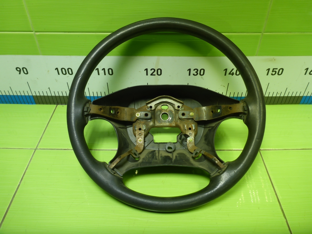 Рулевое колесо (руль)