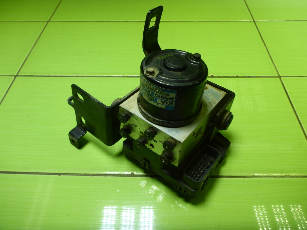 Блок ABS (насос)