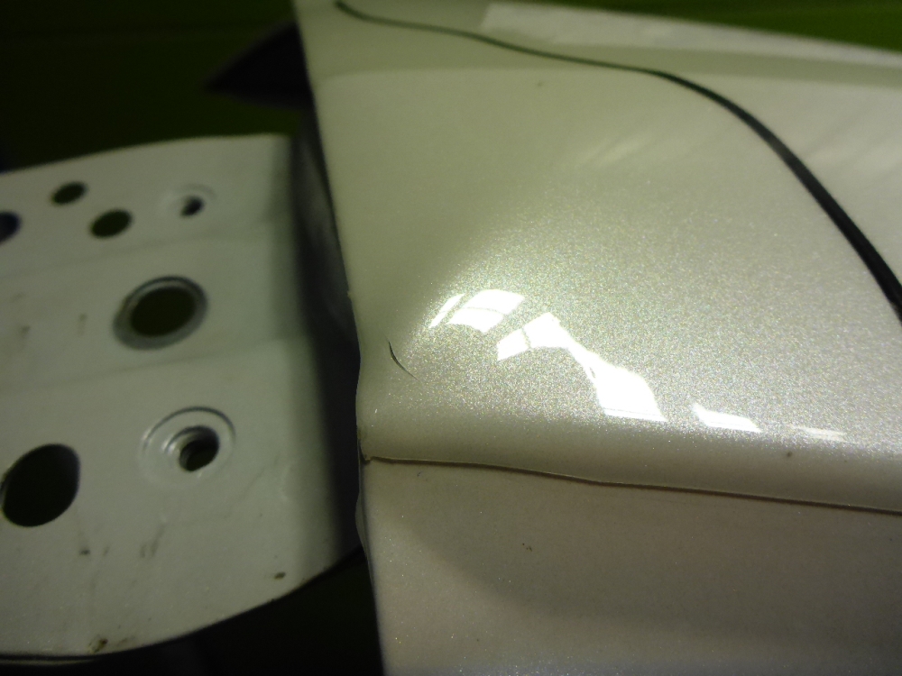 Крыло переднее левое