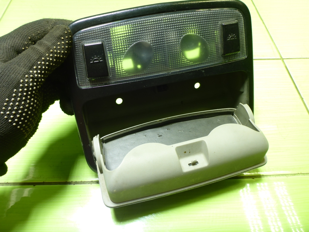 Плафон салонный