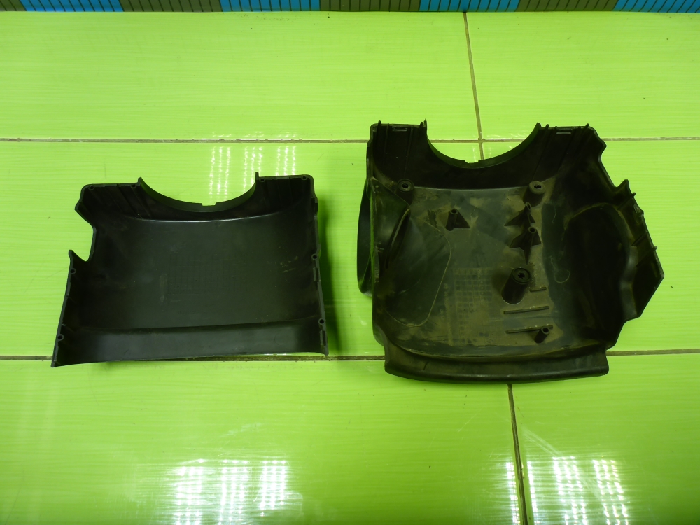 Кожух рулевой колонки