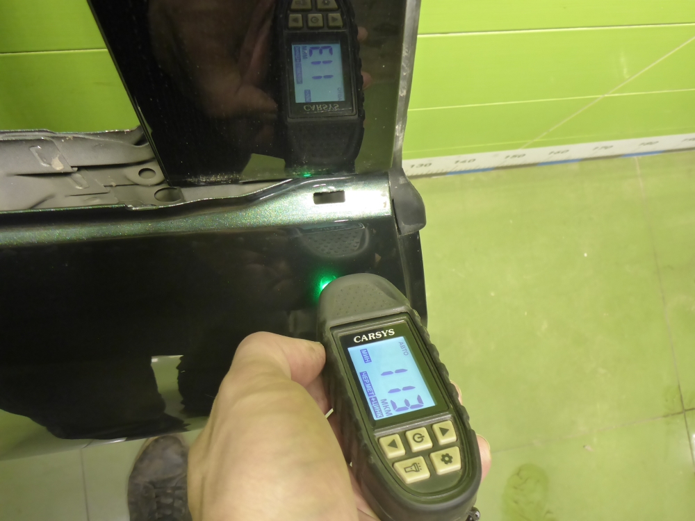 Дверь задняя правая