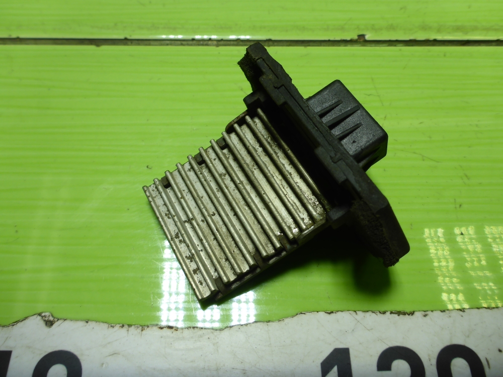 Резистор отопителя